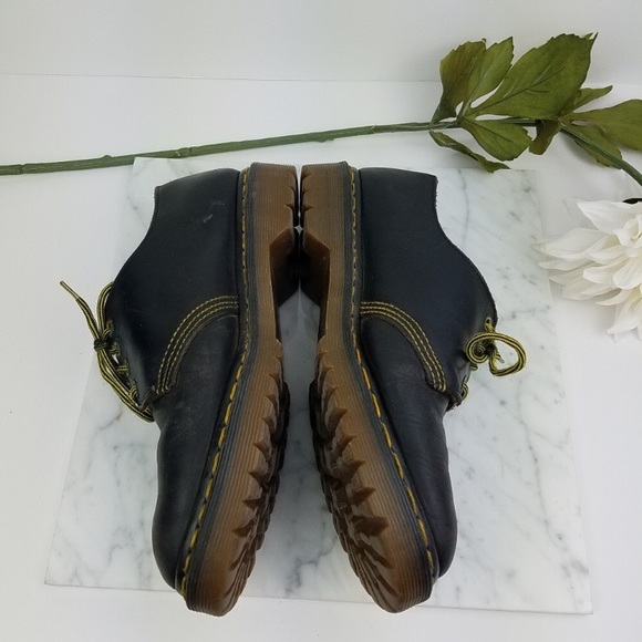 Dr. Martens lace up low shoes size uk 6 us 8 - Picture 7 of 8